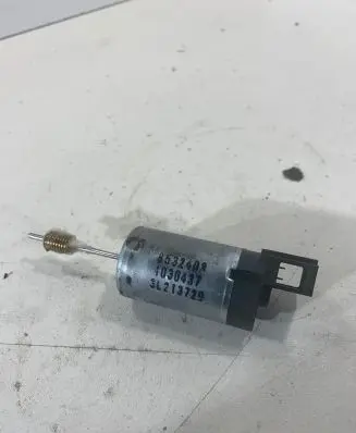 Audi A6 S6 C7 4G Seat adjustment motor 8532403 3L213729 1030437