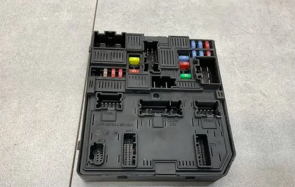 Nissan Qashqai Comfort/convenience module 284B75NA1A