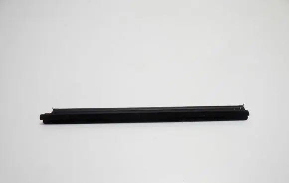 Volvo XC40 Rear door glass trim molding 31864622