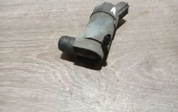 Volvo S60 Windscreen/windshield washer pump 1S7117K624DD