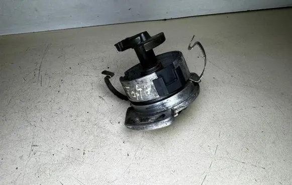 Alfa Romeo 164 Spark distributor 0237501005 JV4
