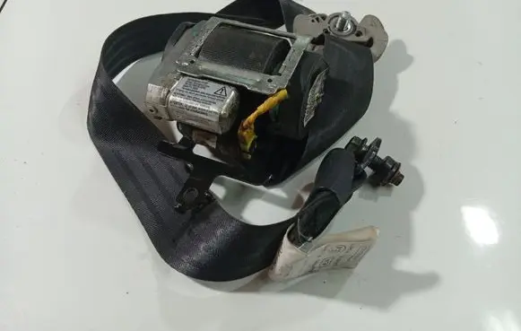 Hyundai Sonata Rear seatbelt 608192200A