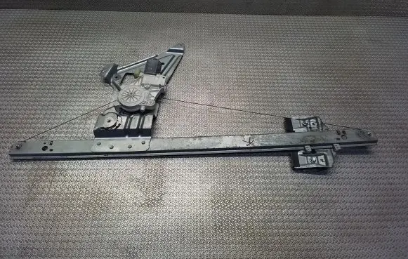 Volkswagen Crafter Front door window regulator with motor 9067200046CH