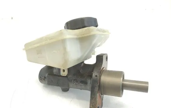 Jaguar XJ X300 Master brake cylinder JLM12080