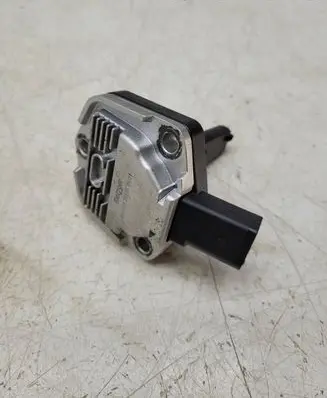 Audi A4 S4 B6 8E 8H Oil level sensor 090117070875