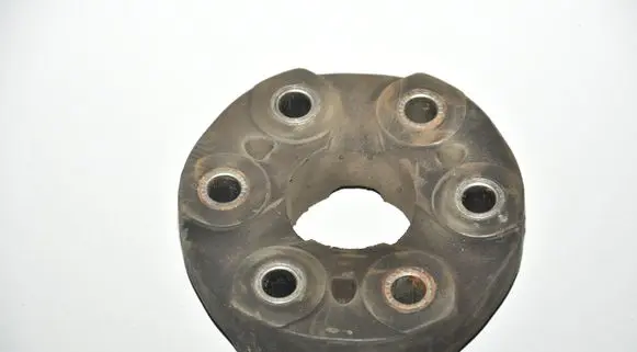 BMW 7 E38 Rear prop shaft donut coupling/joint 1229065