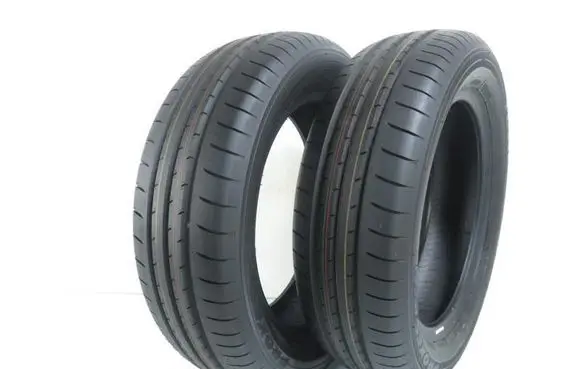Volkswagen Golf V R16 summer tire 