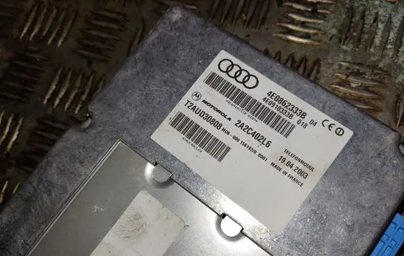 Audi A8 S8 D3 4E Phone control unit/module 4E0852333B