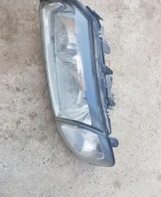 Volvo S80 Headlight/headlamp