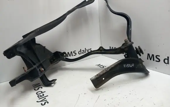 Mercedes-Benz E W212 Headlight/headlamp mounting bracket A2126200191 2126200191 PP212620021
