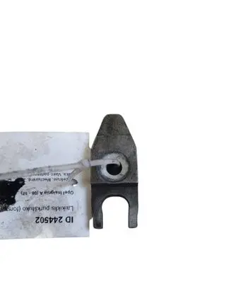 Opel Insignia A Fuel Injector clamp holder 78284
