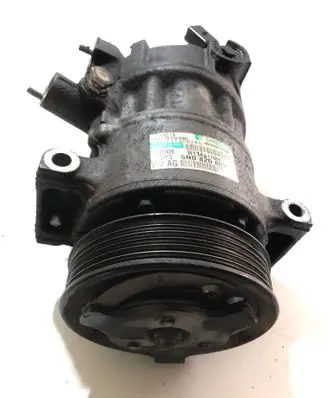 Volkswagen PASSAT B6 Air conditioning (A/C) compressor (pump) 5N0820803H 052318082B4 R134A1706P