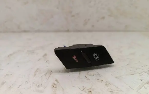 Audi A6 S6 C6 4F Central locking switch button 