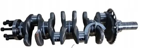 Toyota RAV 4 (XA40) Crankshaft TOYOTAOE