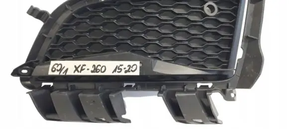 Jaguar XF X260 Front bumper lower grill GX638B290A