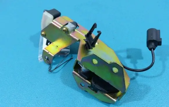 Porsche Cayenne (9PA) Tailgate window lock/catch/latch 7L0827506D IMPRK853169