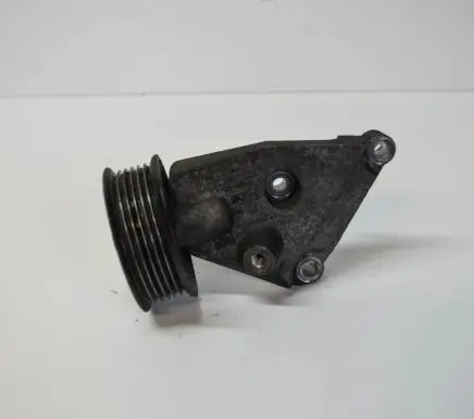 Jaguar XF X250 Engine mounting bracket 9X238A610AA