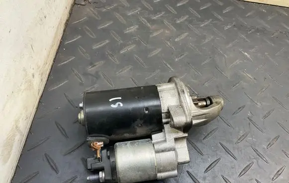 BMW 3 E92 E93 Starter motor 7594292 7521123 0001107424