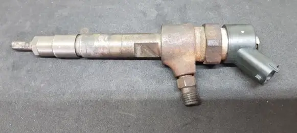 Alfa Romeo 156 Fuel injector 0445110119