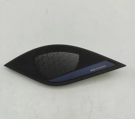 Audi A5 Dash center speaker trim cover 8W2035427