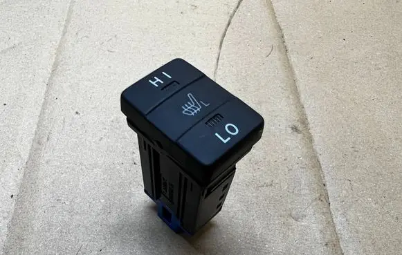 Toyota Auris E180 Seat heating switch 191698 883-0H50 8830H50