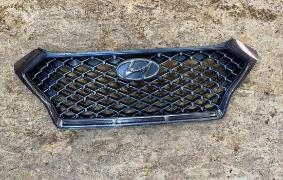 Hyundai Tucson TL Front bumper upper radiator grill 86351-D7700 S2501P021-G1D