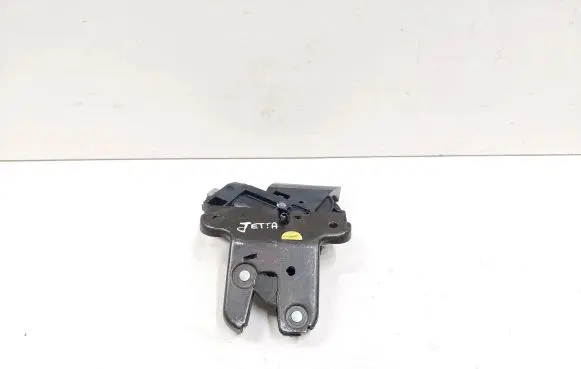Volkswagen Jetta V Tailgate/trunk/boot lock/catch/latch 4F5827505C 4F5827505
