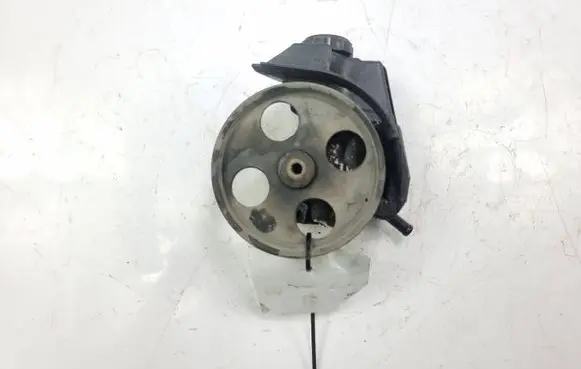 Peugeot 206 Power steering pump