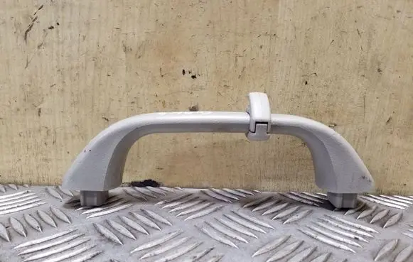Opel Frontera B Rear interior roof grab handle