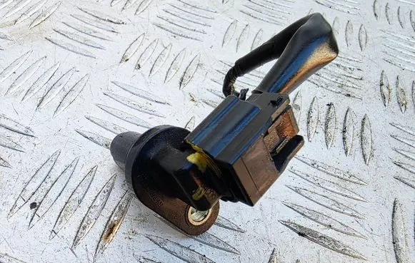Camshaft position sensor
