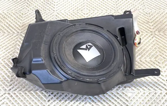 Mitsubishi Outlander Subwoofer speaker 8720A141