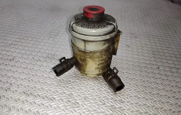 Honda HR-V Power steering fluid tank/reservoir