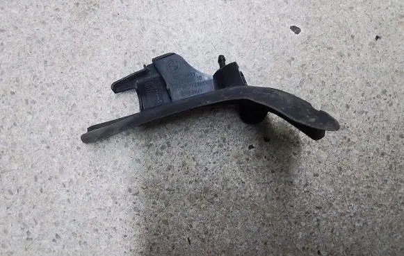 BMW 6 G32 Gran Turismo Fender end trim 7434046