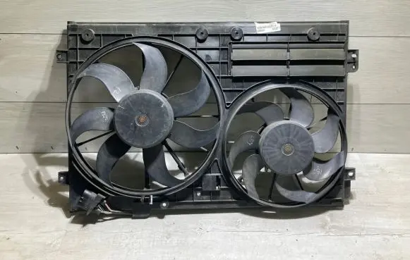 Volkswagen Beetle A5 Electric radiator cooling fan 1KM121205