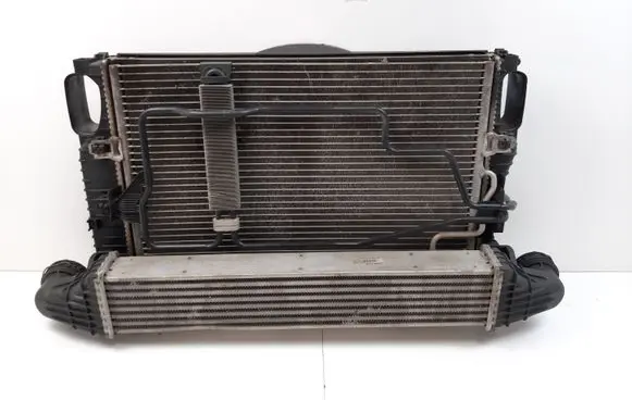 Mercedes-Benz E W211 Radiator set A2115000593 A2115002102