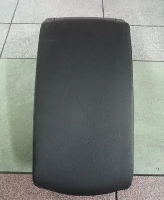 Audi A6 S6 C6 4F Armrest 000