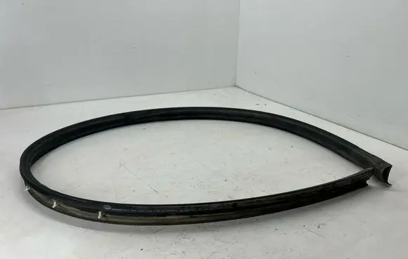 Volkswagen Tiguan Allspace Front sill trim cover 5NA837120A 5NA837119 63T7577