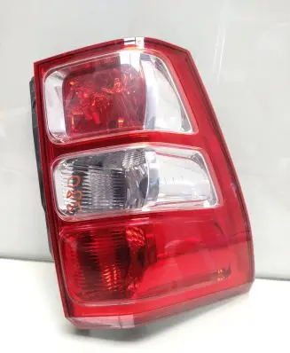 Suzuki Grand Vitara II Rear/tail lights 22059079 A045053