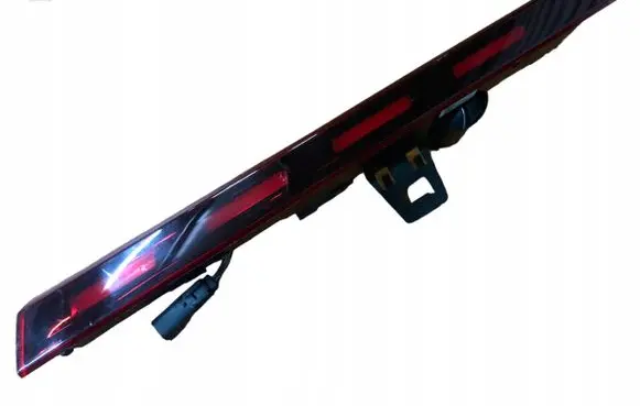 Volvo C40 Tailgate rear/tail lights 01556301