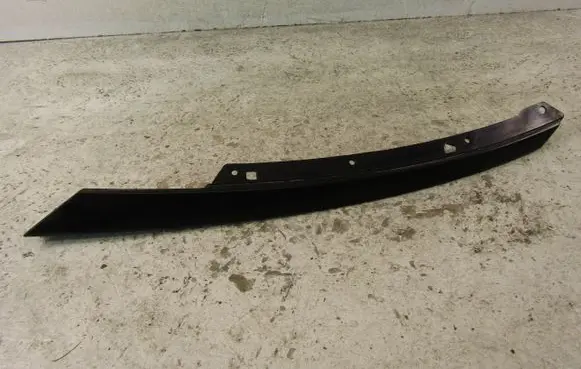 Honda Civic X Under headlight/headlamp trim 71128TEA