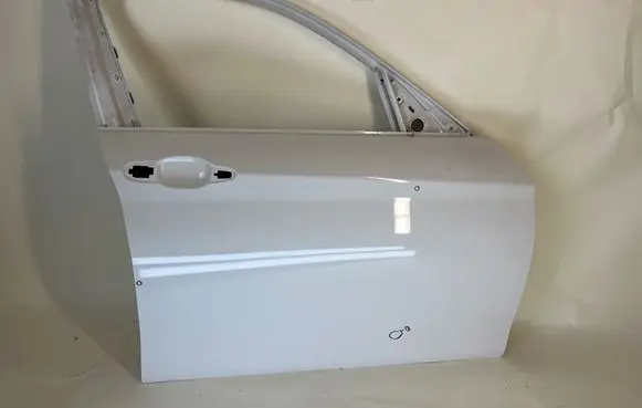 BMW 1 F20 F21 Front door 41009628760 427657