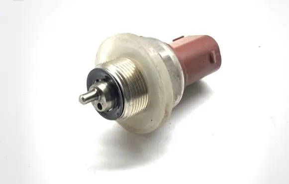 Audi Q4 Sportback e-tron Air conditioning (A/C) pressure sensor 4N0959126L