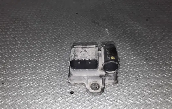 Mercedes-Benz Sprinter W906 Glow plug pre-heat relay A6519000900