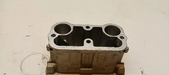 BMW X5 E70 Other cylinder head part 7605104 24400528