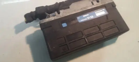 Mercedes-Benz E W124 ABS control unit/module 0055452132 0265101018