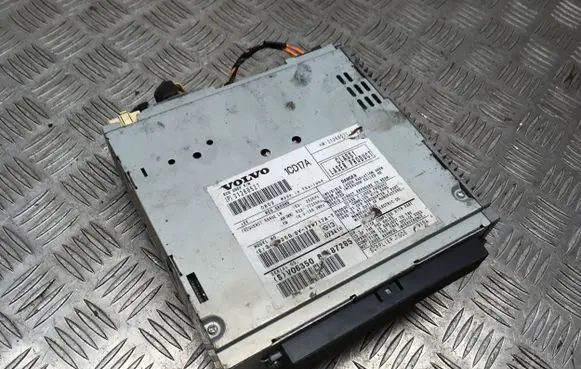Volvo S40 Radio/CD/DVD/GPS head unit 1CD17A 31260527