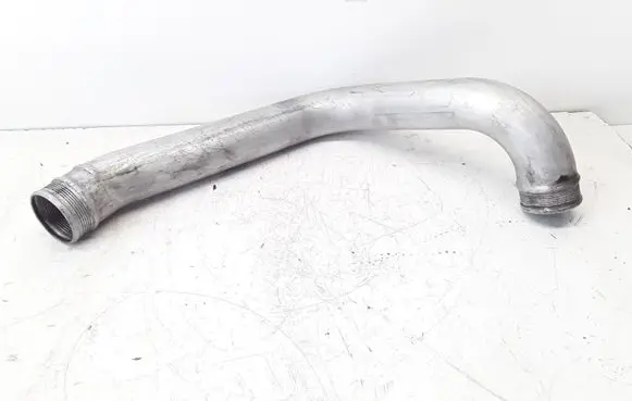 Intercooler hose/pipe