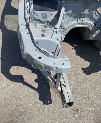 Front quarter panel
