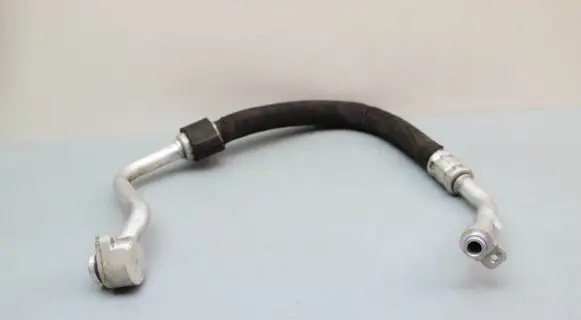 Air conditioning (A/C) pipe/hose