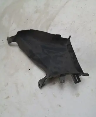 Chevrolet Camaro Intercooler air guide/duct channel 84078623